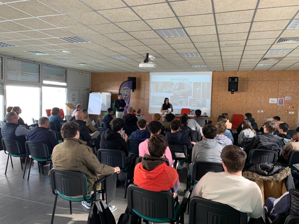 Construction et Aménagement de Véhicules : 2 lycées … 1 parcours de formation 7 IMG 20250417 WA0009