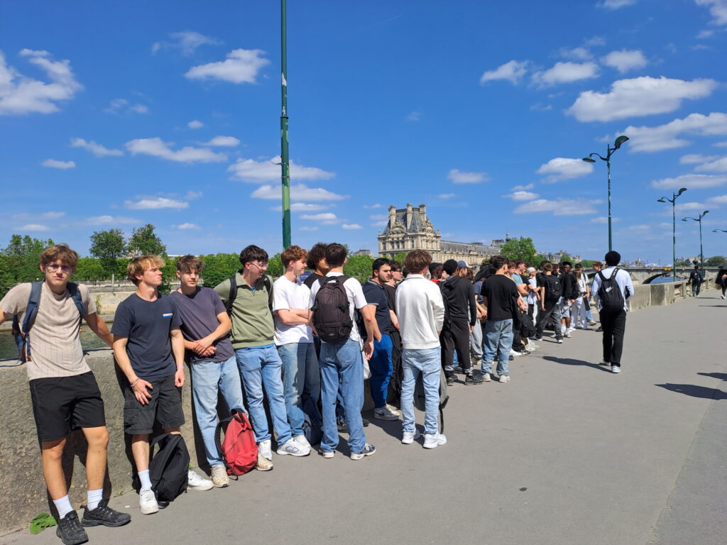 Les élèves de Paul Guérin montent à la capitale 1 IMG 20260609 144801